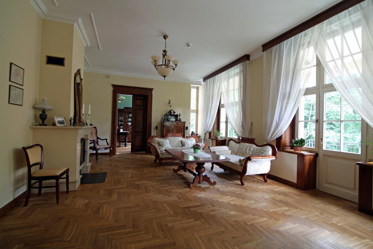 엘블라그 Dwor Bieland B&B 외부 사진