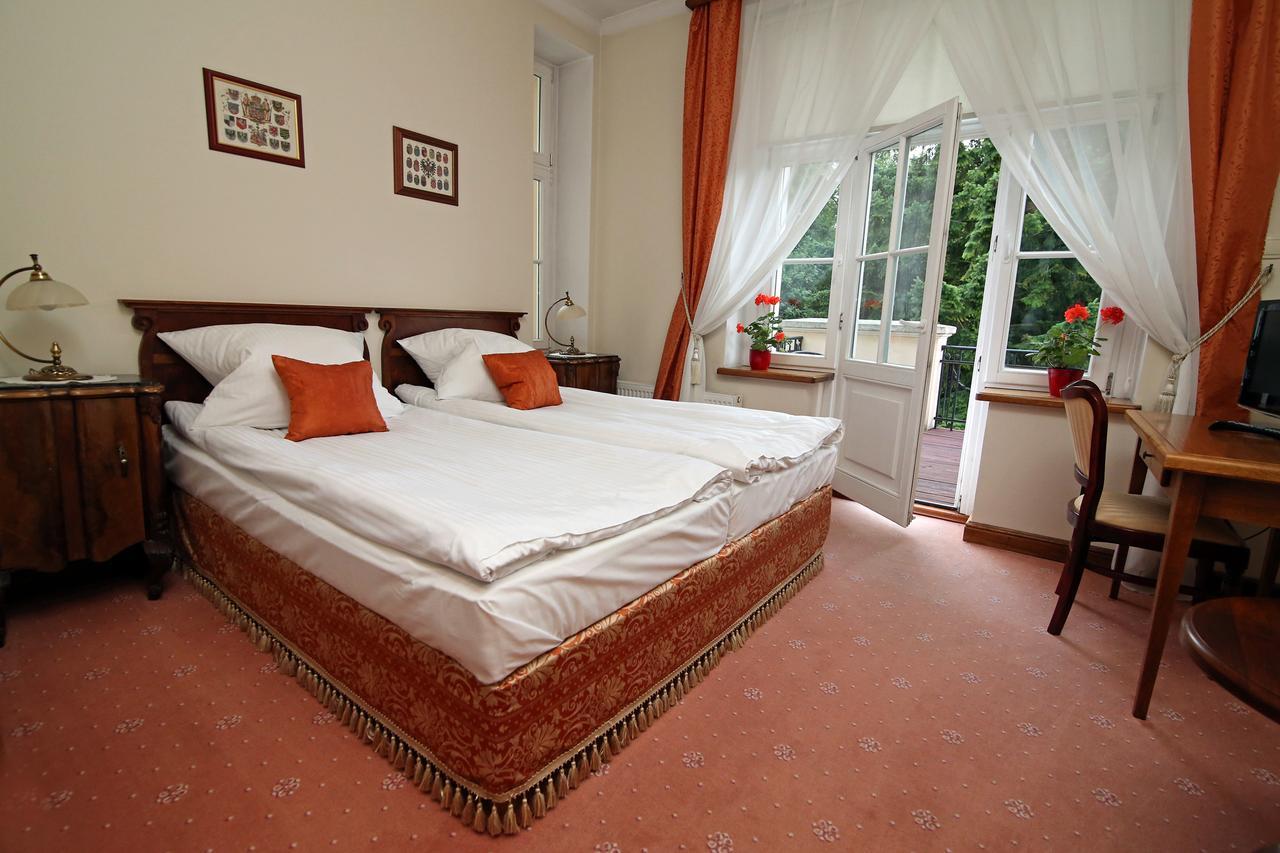 엘블라그 Dwor Bieland B&B 외부 사진