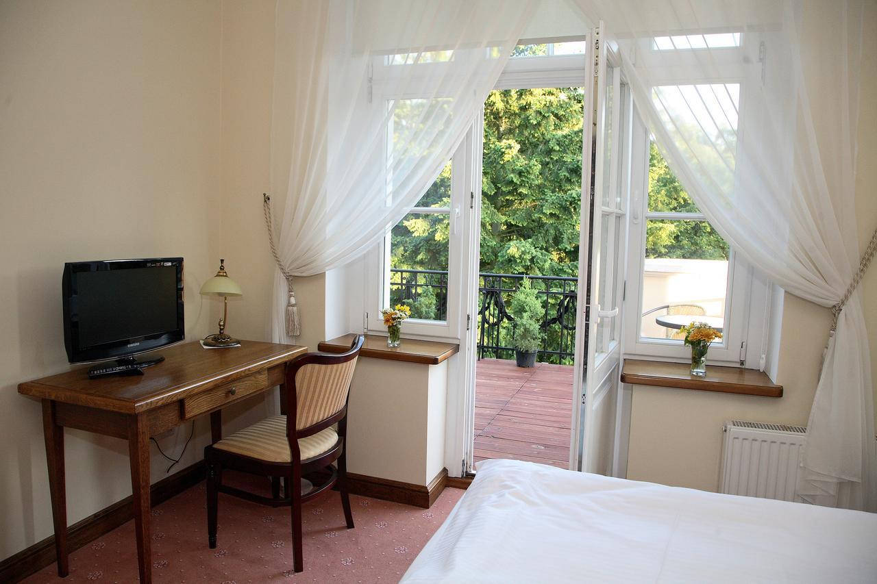 엘블라그 Dwor Bieland B&B 외부 사진
